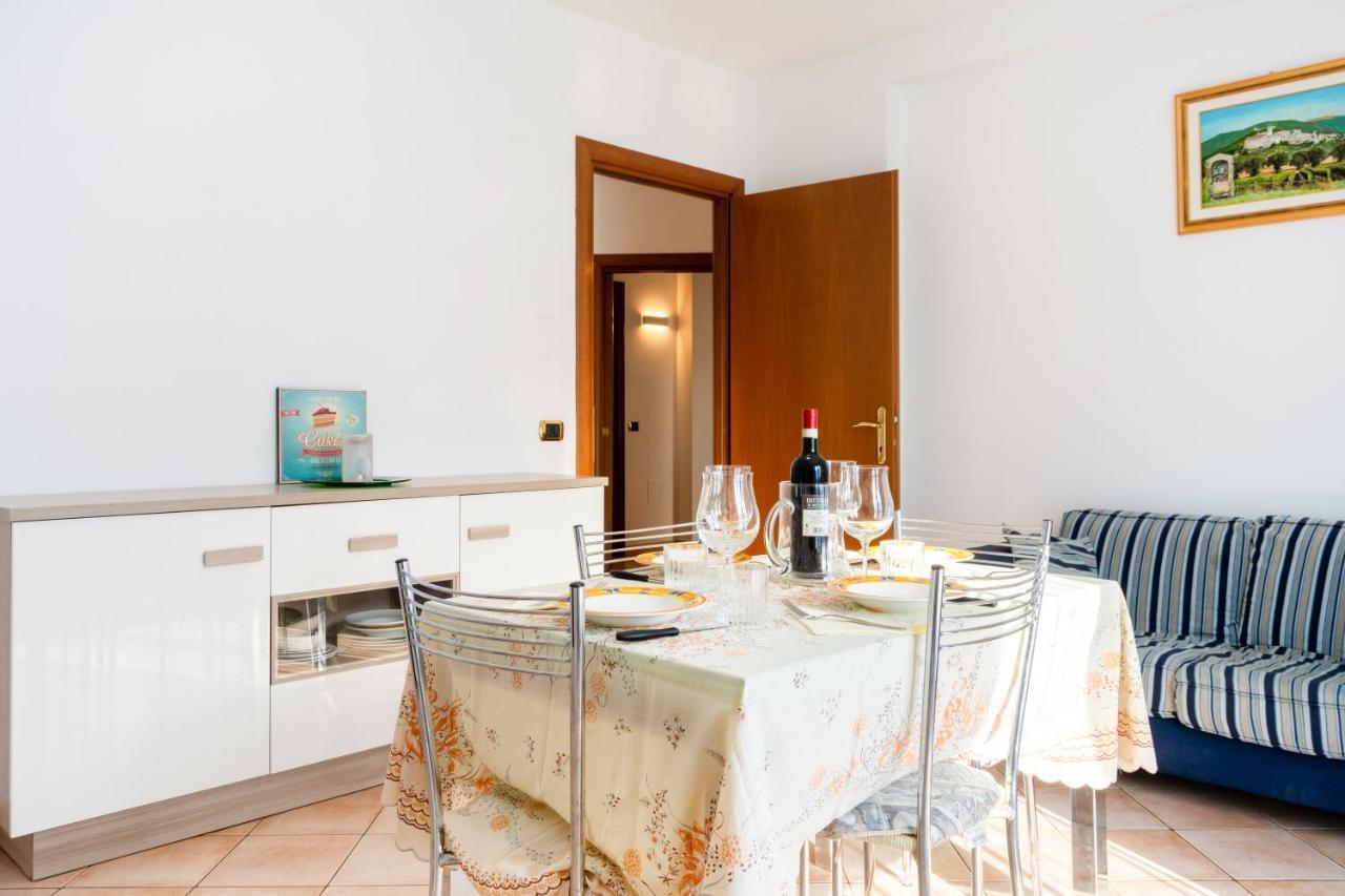 Casa Del Giardino Bright Apartment Bastia Umbra Ngoại thất bức ảnh