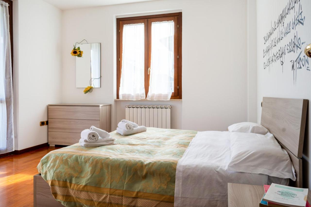 Casa Del Giardino Bright Apartment Bastia Umbra Ngoại thất bức ảnh