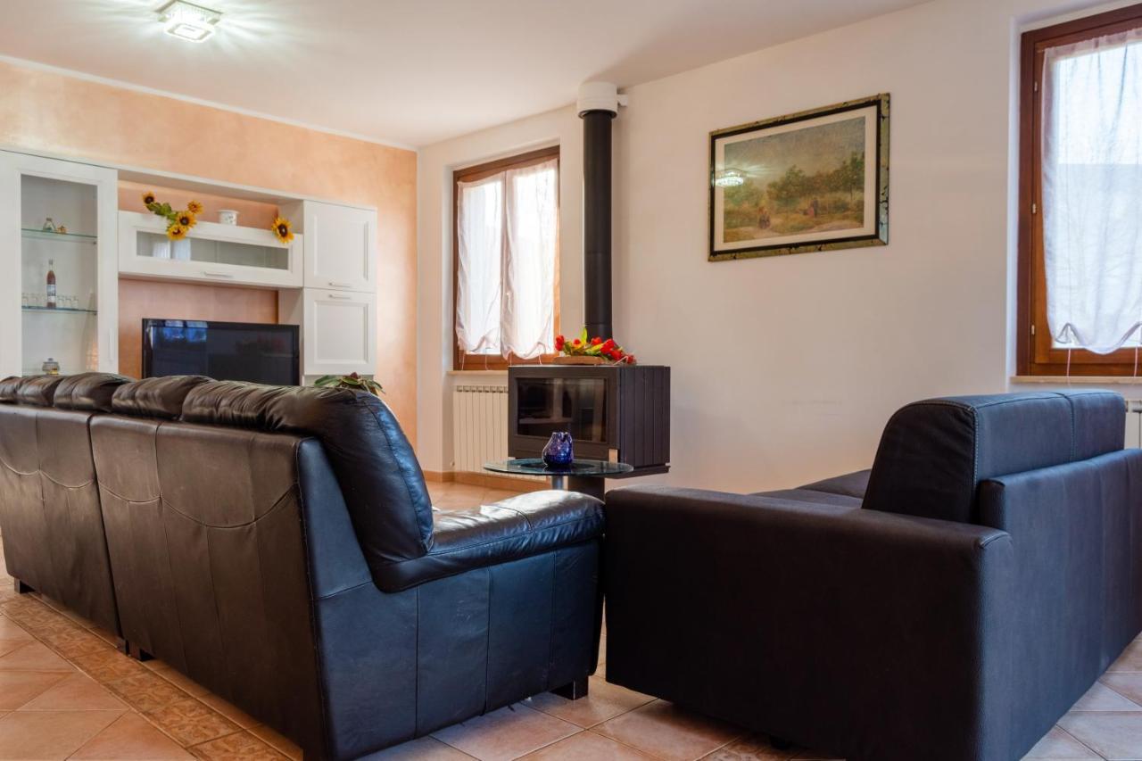 Casa Del Giardino Bright Apartment Bastia Umbra Ngoại thất bức ảnh