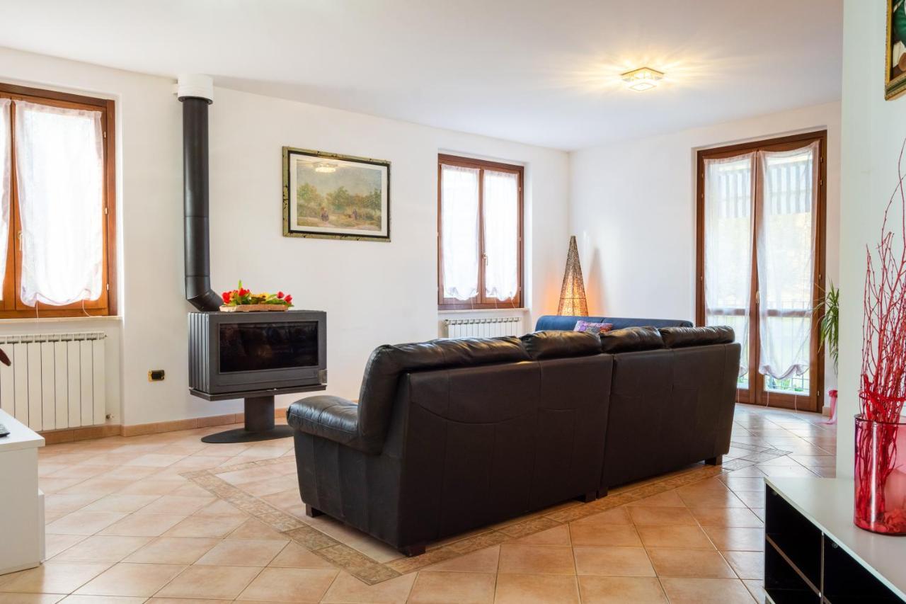 Casa Del Giardino Bright Apartment Bastia Umbra Ngoại thất bức ảnh