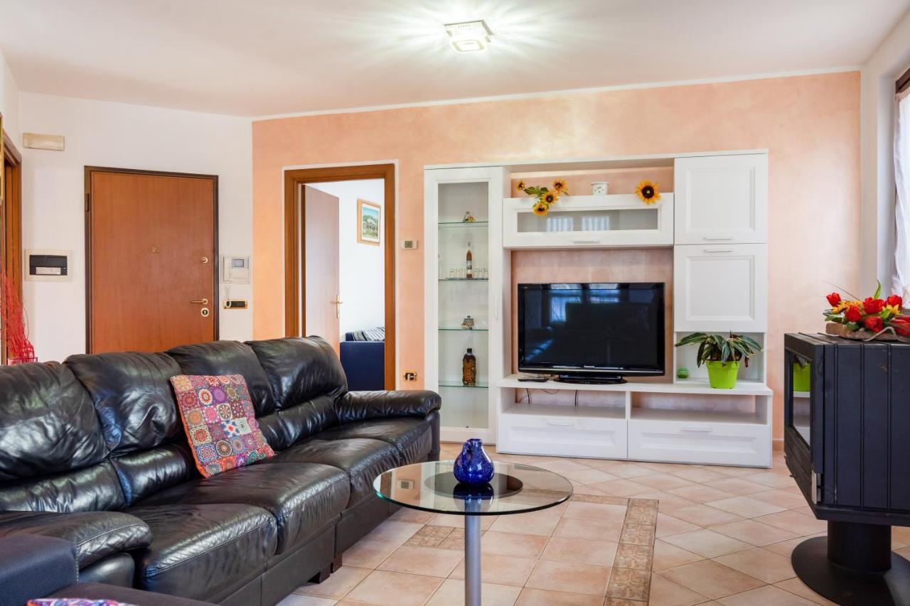 Casa Del Giardino Bright Apartment Bastia Umbra Ngoại thất bức ảnh