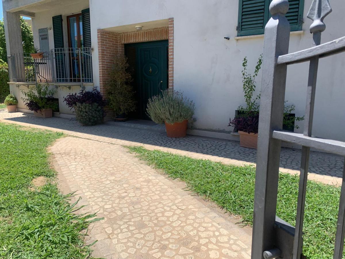 Casa Del Giardino Bright Apartment Bastia Umbra Ngoại thất bức ảnh